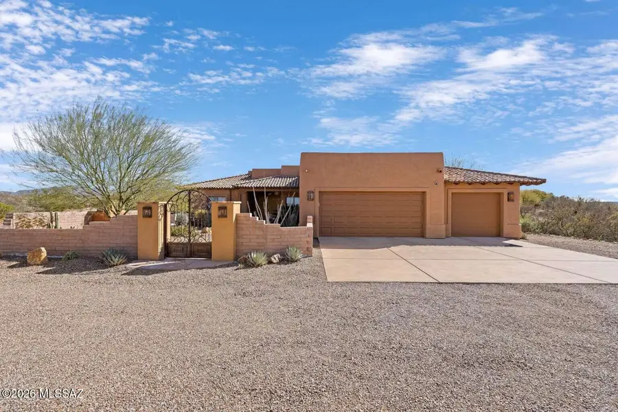 587 E Corte Pasadera Cobrizo, Green Valley, AZ 85614 - Image #3
