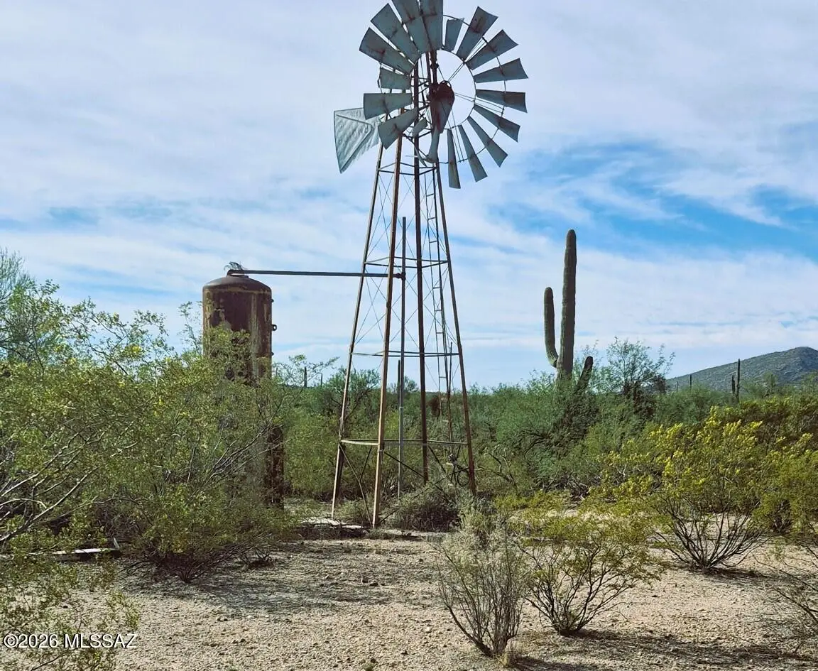 0 E Cadillac Wash, Tucson, AZ 85739 - #1