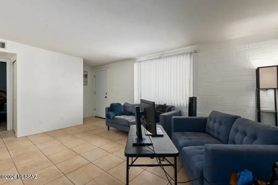 7455 E Desert Spring, Tucson, AZ 85730 - #3