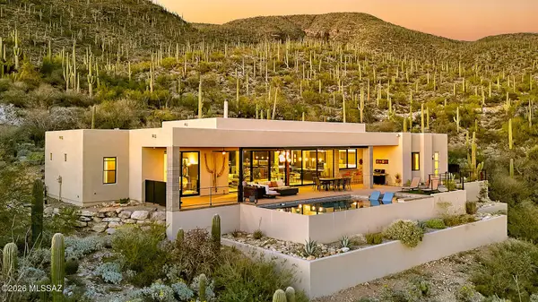 10030 E Sabino Estates, Tucson, AZ 85749