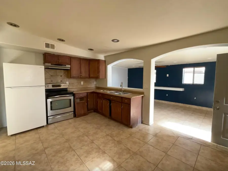 5245 E Camden, Tucson, AZ 85712 - #3