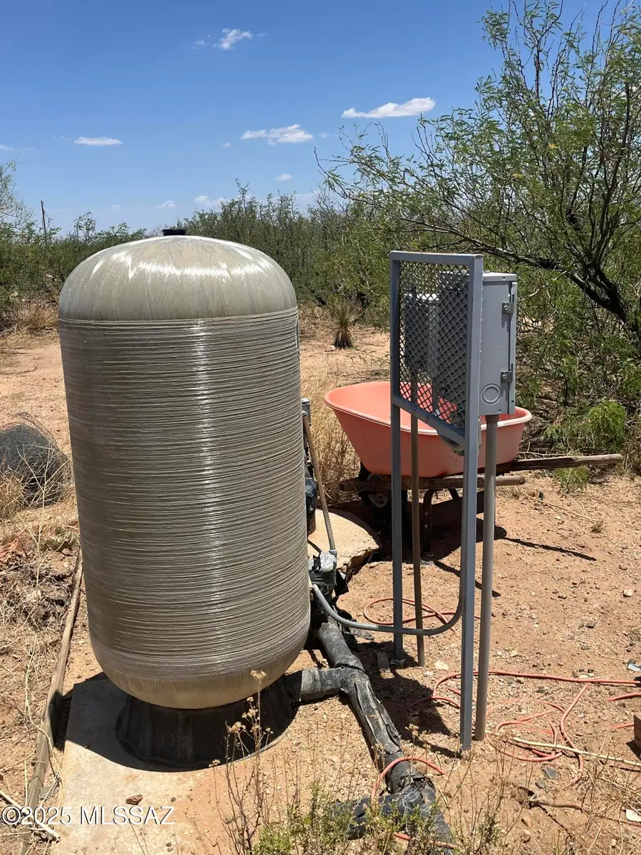 198 E Apache, Cochise, AZ 85606 - #3