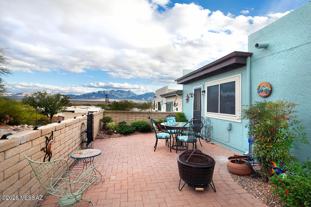 1264 W Camino Lucientes, Green Valley, AZ 85622 - #1