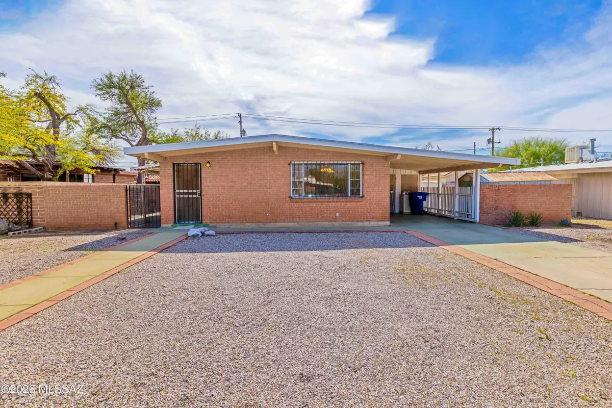 4320 E Hayhurst, Tucson, AZ 85712 - #1
