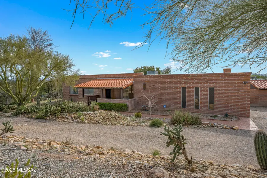 3951 N Four Winds, Tucson, AZ 85750 - #2