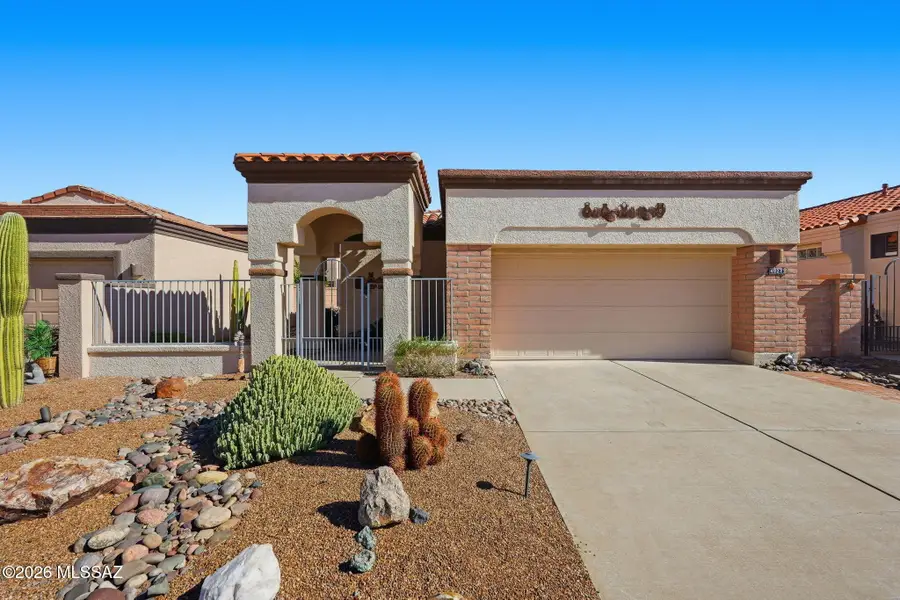 4927 S Gloria View, Green Valley, AZ 85622 - #2