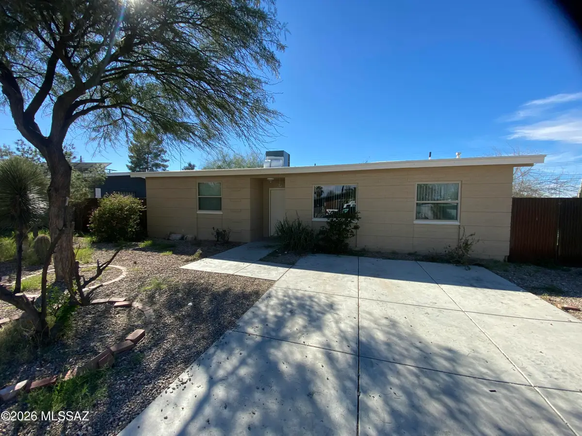 2122 S Magnolia, Tucson, AZ 85711 - #1