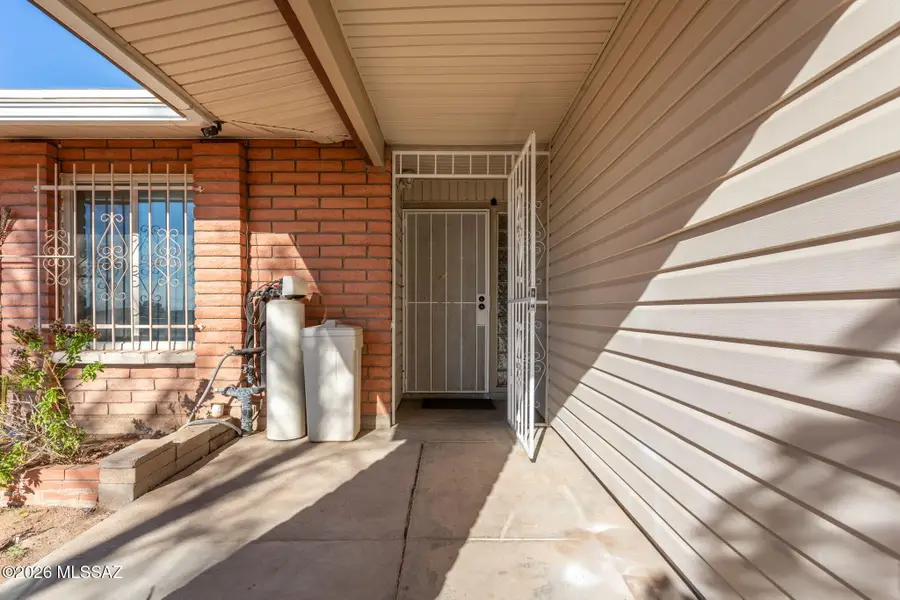 4249 E Canada, Tucson, AZ 85706 - #3
