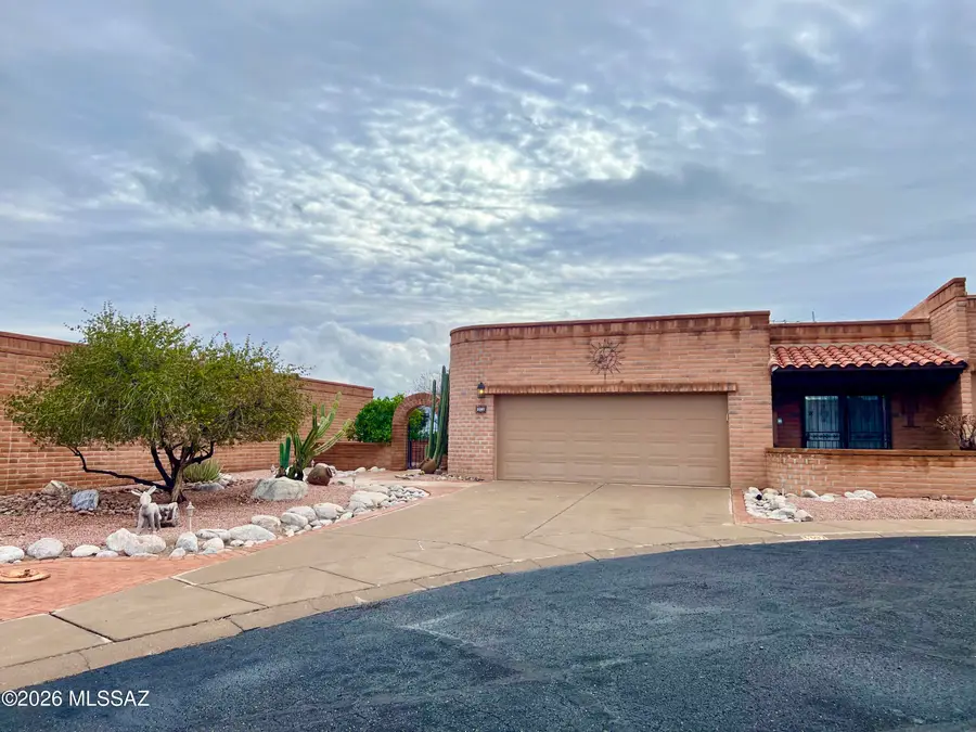 3307 S Calle Del Albano, Green Valley, AZ 85622 - #2