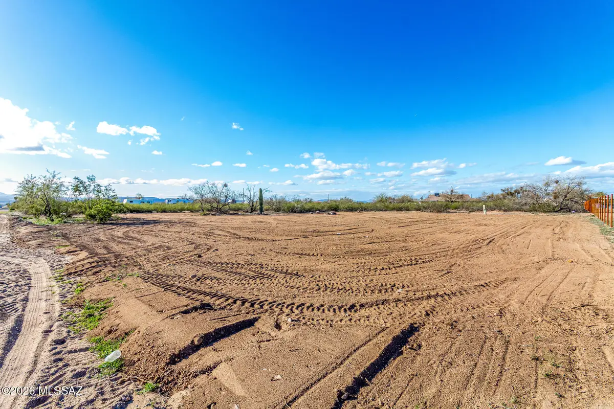 3975 E Dawson, Sahuarita, AZ 85629 - #1