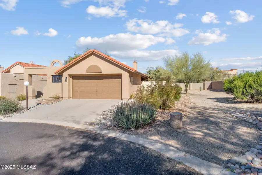 321 E Fieldcrest, Oro Valley, AZ 85737 - #2
