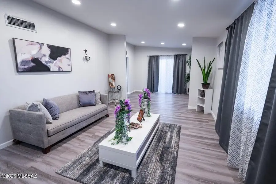 7122 E Eastland, Tucson, AZ 85710 - #2