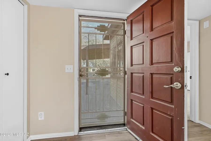 8300 N Mesquite Shadows, Tucson, AZ 85704 - #3