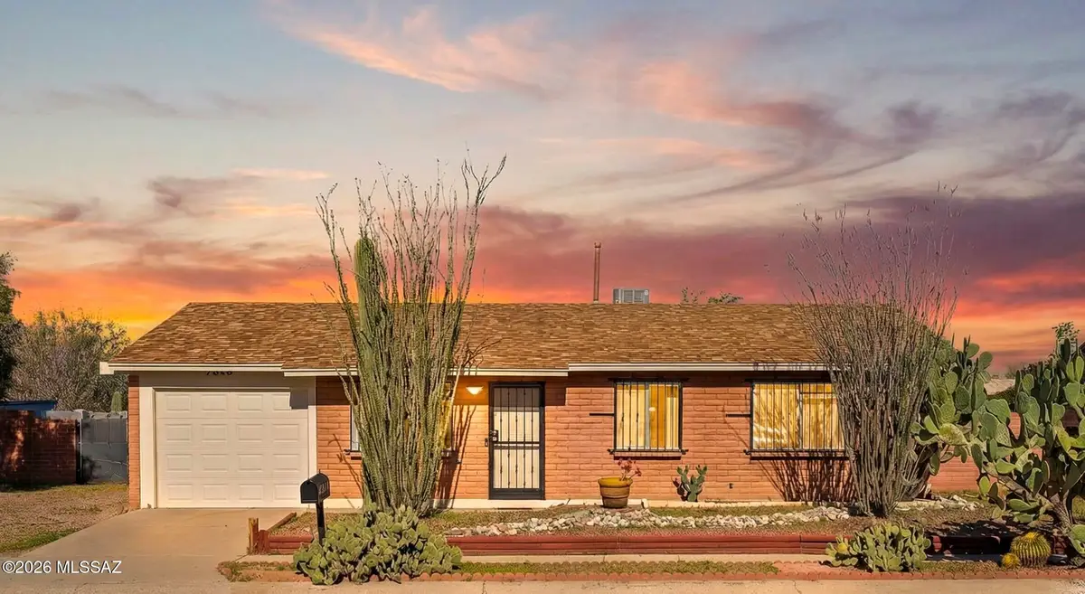 7313 N Camino De La Tierra, Tucson, AZ 85741 - #1