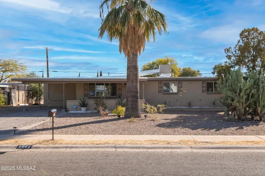 6042 E 33rd, Tucson, AZ 85711 - #2