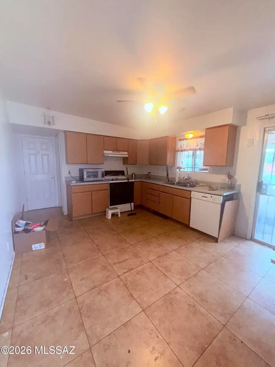 3645 S Yukon, Tucson, AZ 85730 - #2