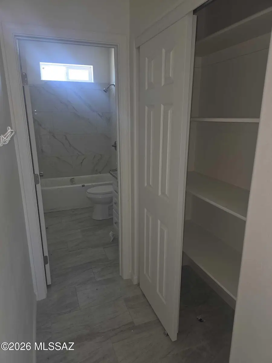 383 Via Aloe Vera, Rio Rico, AZ 85648 - #3