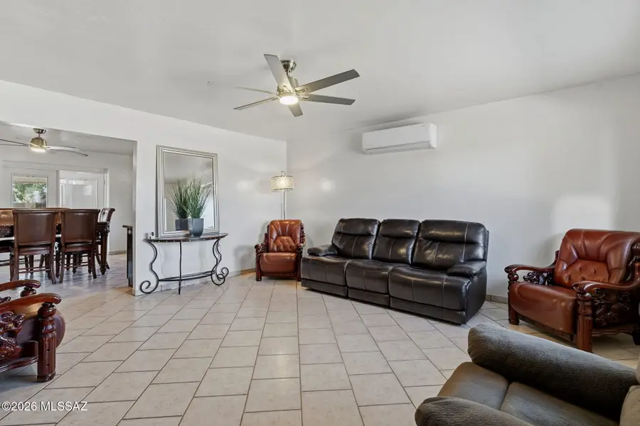 4690 S Stewart, Tucson, AZ 85714 - #3