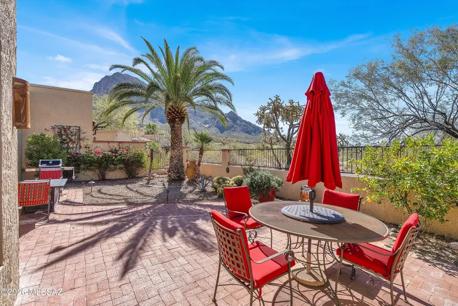 1216 E Camino Diestro, Oro Valley, AZ 85704 - #3