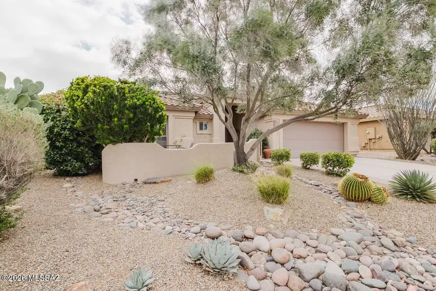 1020 N Rams Head, Green Valley, AZ 85614 - #2