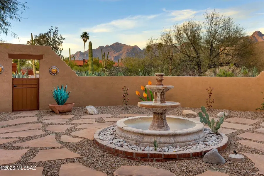 5716 N Camino Arturo, Tucson, AZ 85718 - #2