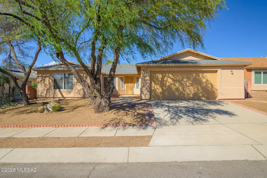 10235 E Rainbow Meadow, Tucson, AZ 85747 - #3