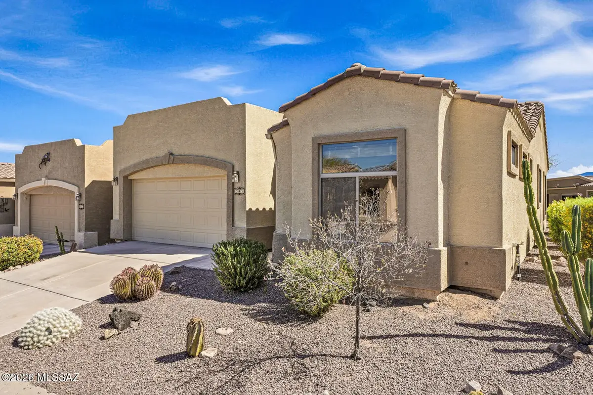 649 W Knotwood, Green Valley, AZ 85614 - #1