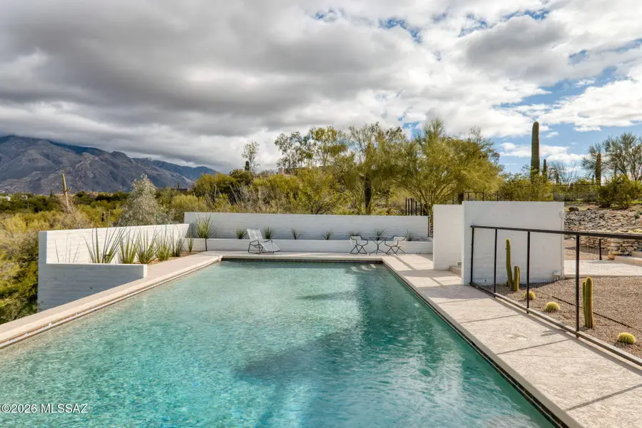 2801 E Camino Norberto, Tucson, AZ 85718 - #3