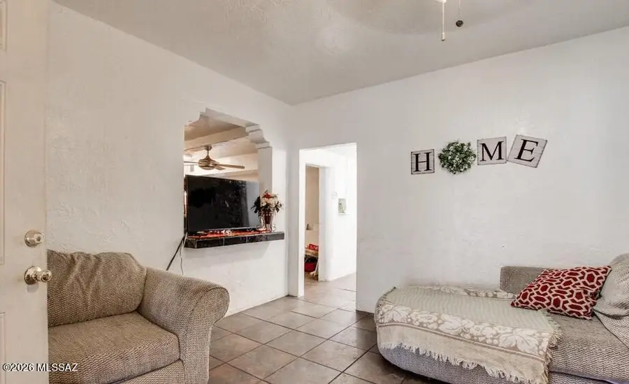 2502 S Park, Tucson, AZ 85713 - #2