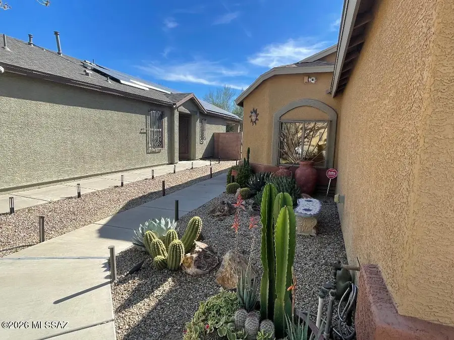 2400 E Camino Malcote, Tucson, AZ 85706 - #2