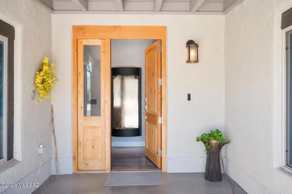 3040 W Camino Claveles, Tucson, AZ 85745