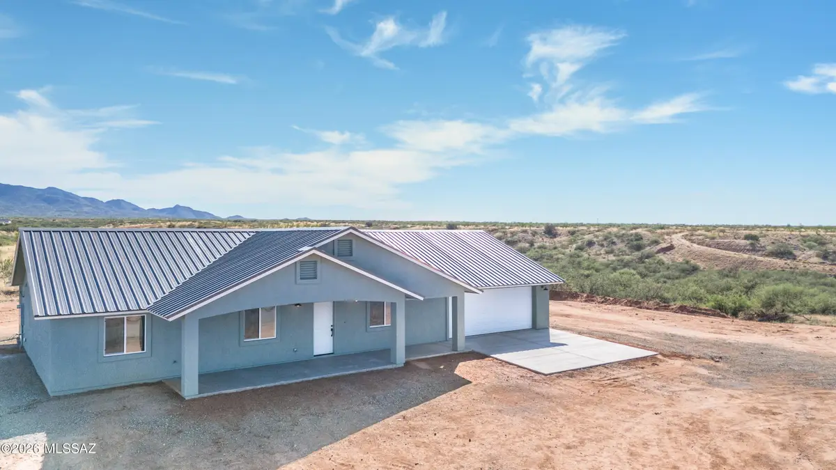 1527 S Canyon Overlook, Benson, AZ 85602 - #1