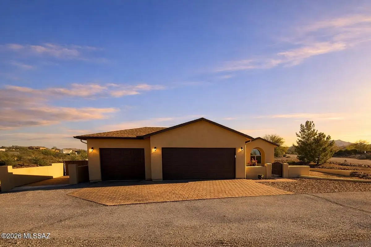 140 N Westview, Vail, AZ 85641 - #1