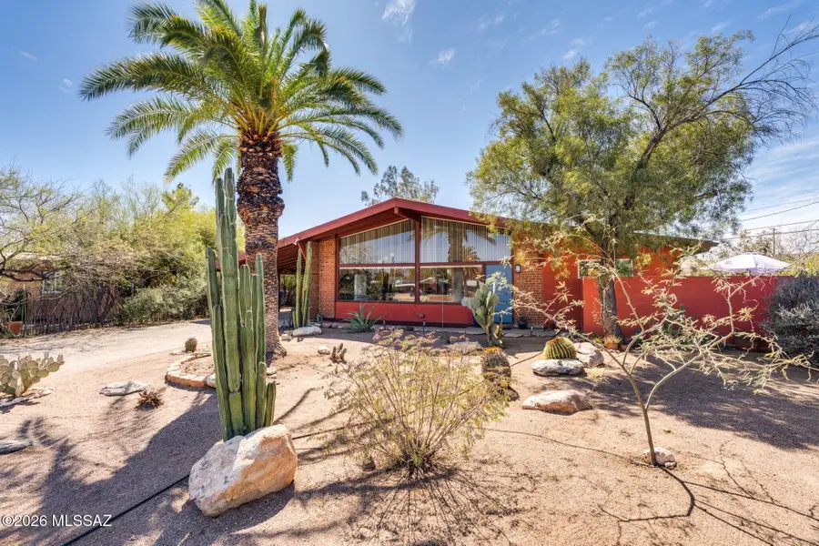 824 E Mitchell, Tucson, AZ 85719 - #3