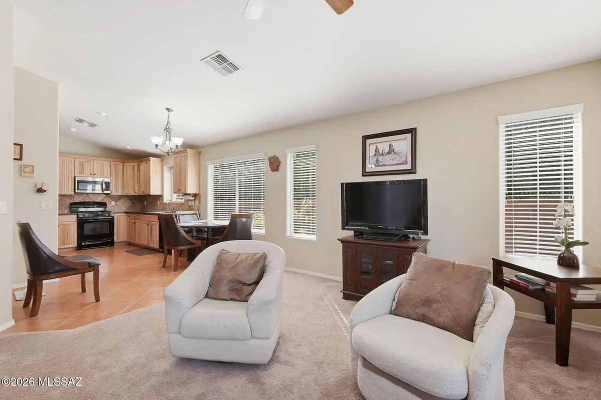 39116 S Quick Trot, Tucson, AZ 85739 - #1