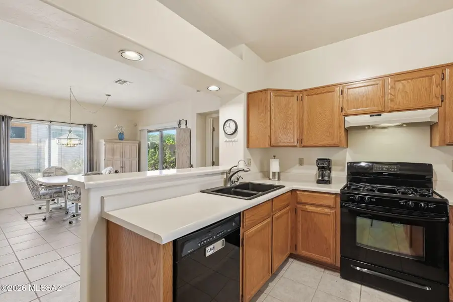 430 W Rio Sinaloa, Green Valley, AZ 85614 - #3