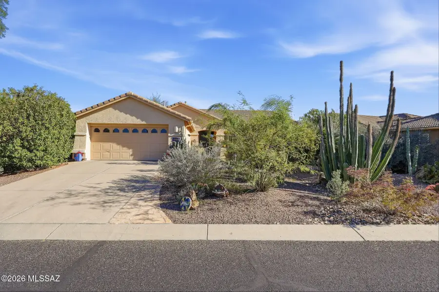 1018 N Cowboy Canyon, Green Valley, AZ 85614 - #2