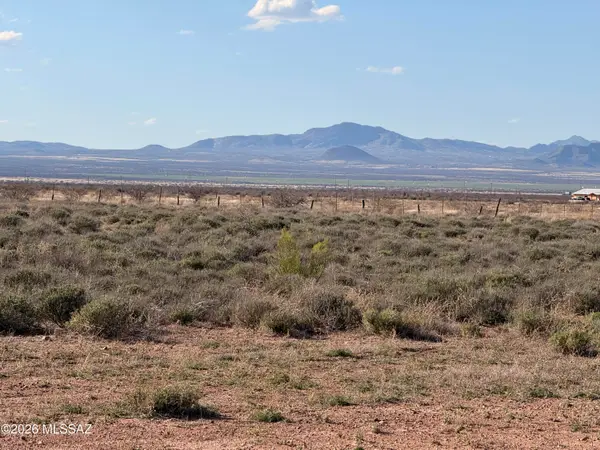 9398 N Hansen, Mc Neal, AZ 85617