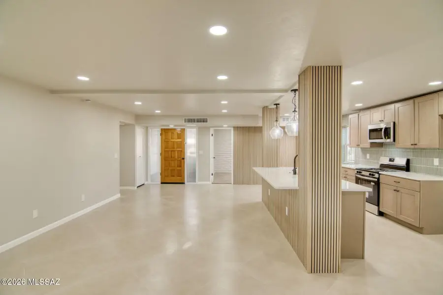 1443 S Park, Tucson, AZ 85710 - #3