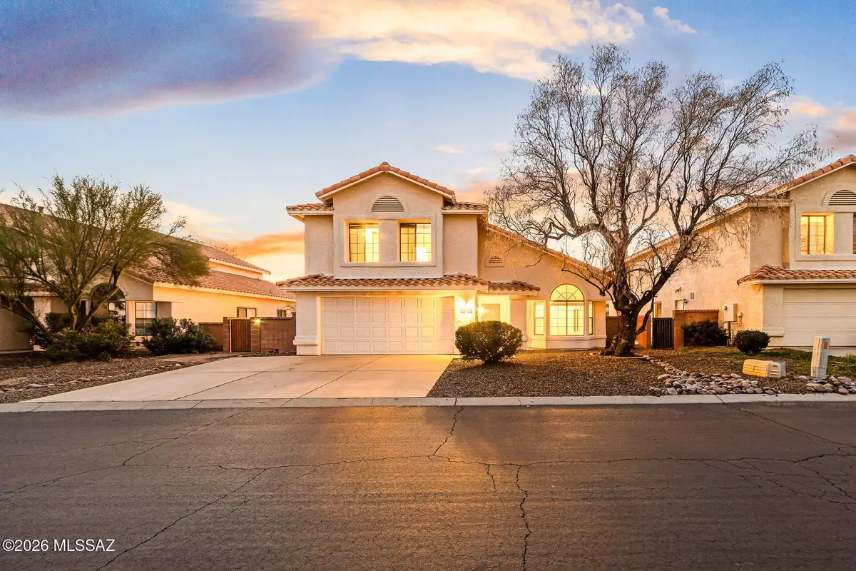 10317 N Mineral Spring, Oro Valley, AZ 85737 - #1