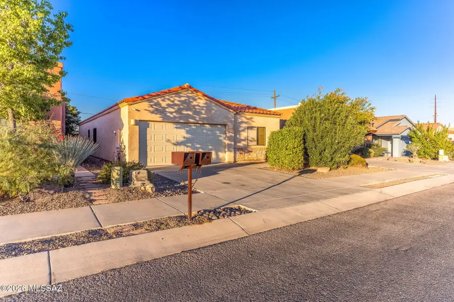 2780 N Bell Hollow, Tucson, AZ 85745 - #2