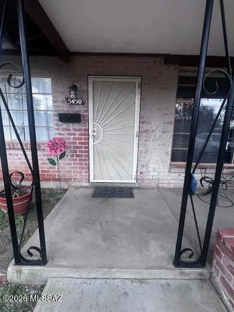 5450 E Hawthorne, Tucson, AZ 85711 - #3