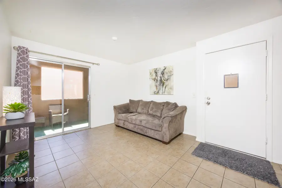 1810 E Blacklidge, Tucson, AZ 85719 - #2