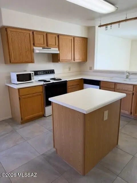 5364 N Entrada De Sabino, Tucson, AZ 85750 - #3