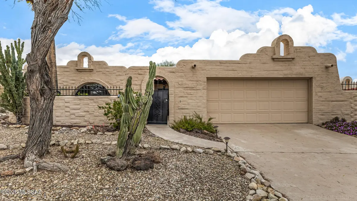810 N Camino Santiago, Tucson, AZ 85745 - #1