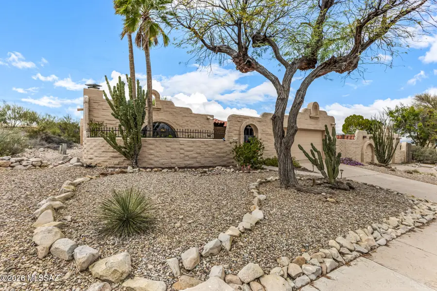 810 N Camino Santiago, Tucson, AZ 85745 - #3