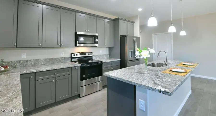 1091 N Vail View, Vail, AZ 85641 - #3