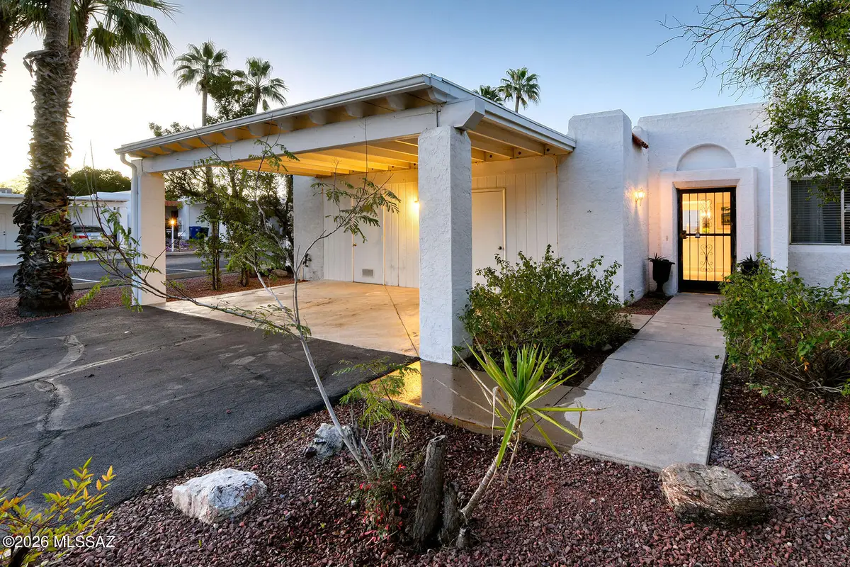 4840 E Fort Lowell, Tucson, AZ 85712 - #1