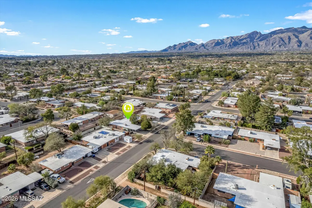 2701 N Arcadia, Tucson, AZ 85712 - #1