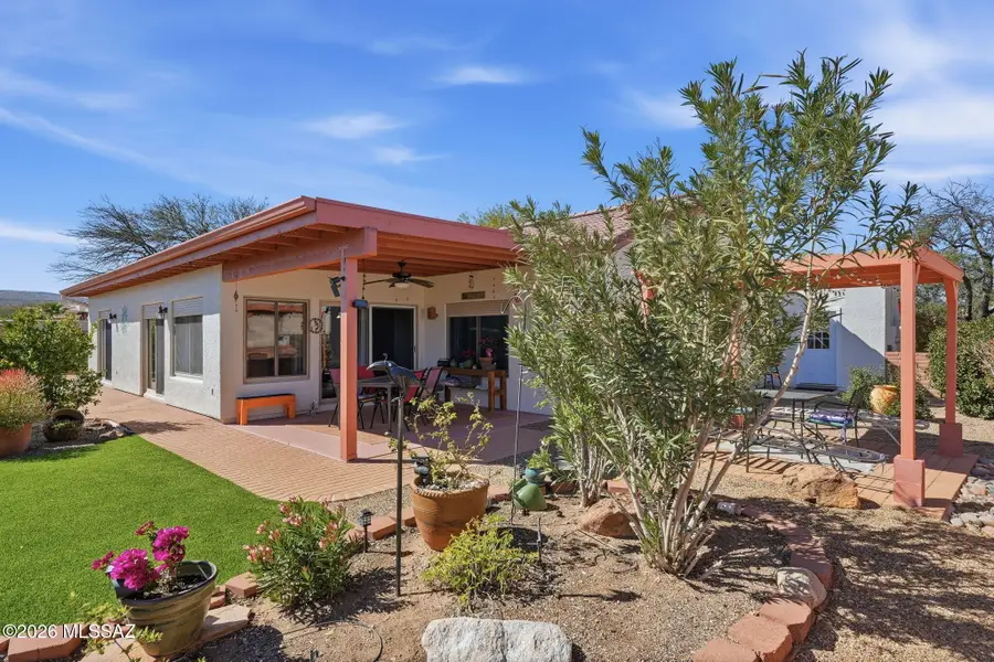 901 W Paseo Del Cilantro, Green Valley, AZ 85614 - #2